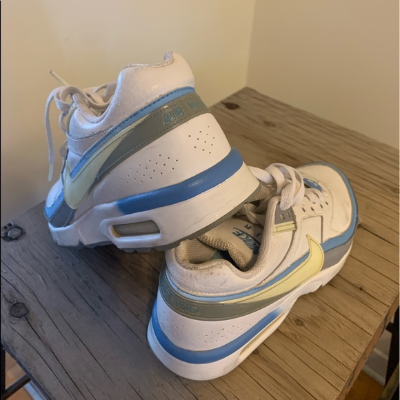 Nike Air Max 90 - Boys Grade School Size 5.5 - Picture 3 of 4